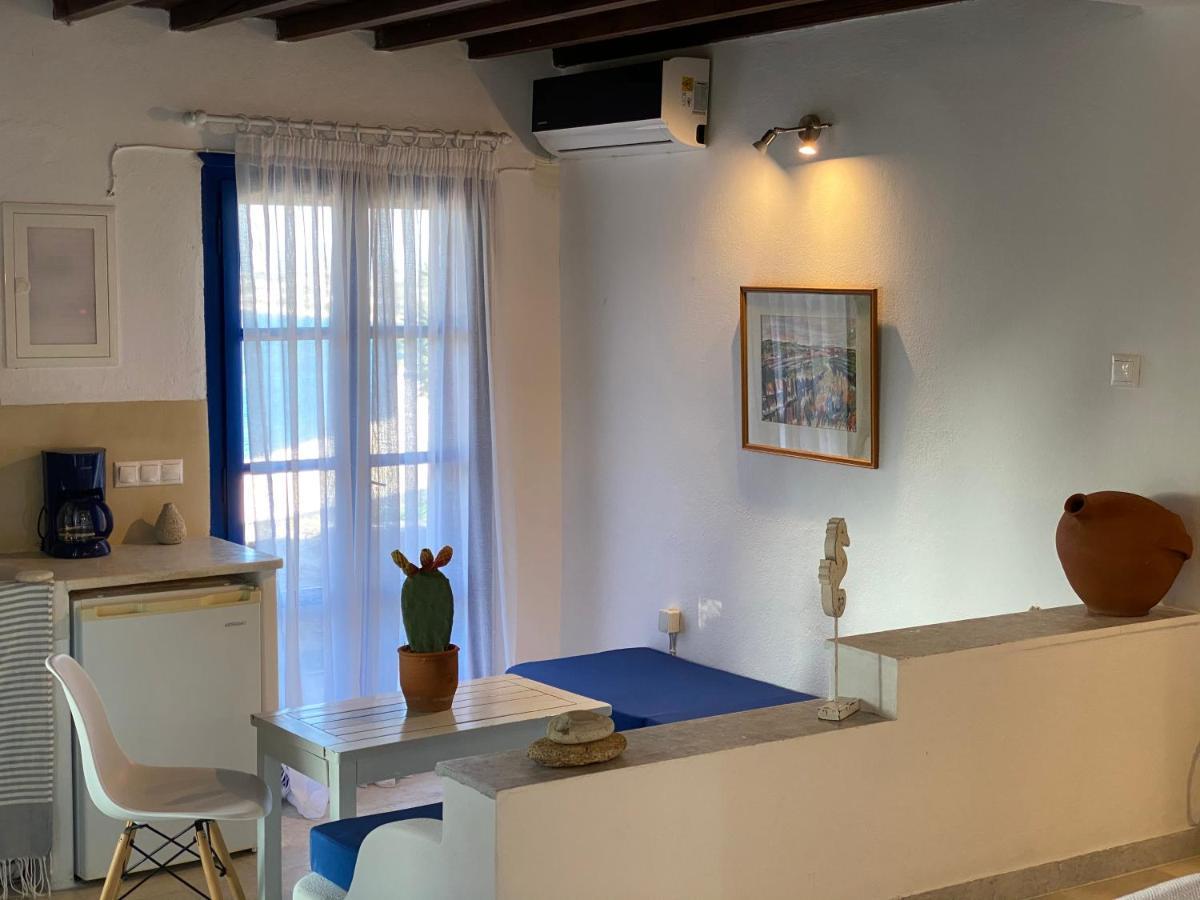 Azure Blue Studios Mikri Vigla Exterior photo
